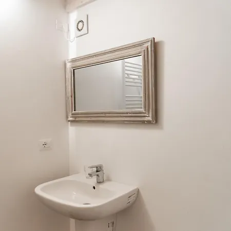 Апартаменты Torretta Della Pescalina - - Lecco Пескате