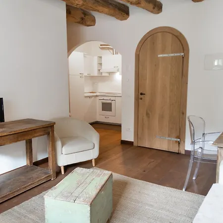 Torretta Della Pescalina - - Lecco Apartamento *