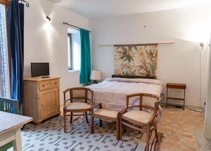 Torretta Della Pescalina - - Lecco Apartamento *