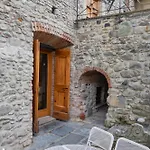 Torretta Della Pescalina - - Lecco アパート *