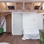 Torretta Della Pescalina - - Lecco アパート Pescate