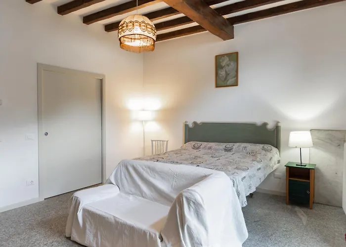 Torretta Della Pescalina - - Lecco Apartamento *